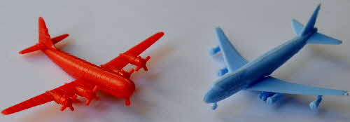1971 Shredded Wheat Pan Am Flying Clippers Models - coloured