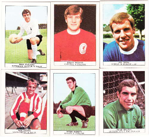 1970 Shreddies Footballer Cards (6)