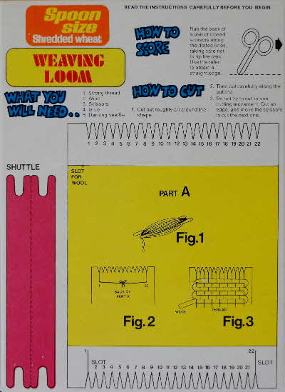 1977 Spoonsize Cut n Play Weaving Loom (1)