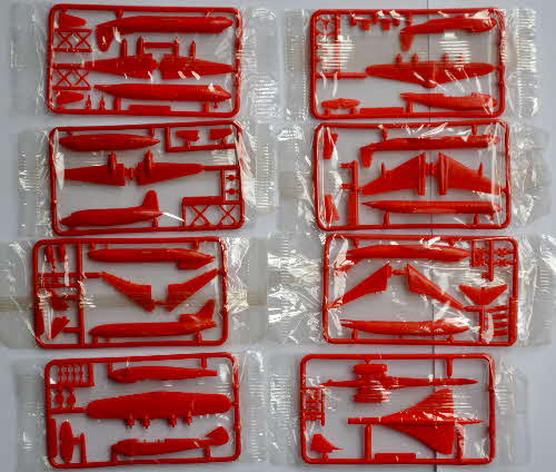 1985 Cornflakes Airliner Model Kits - red mint