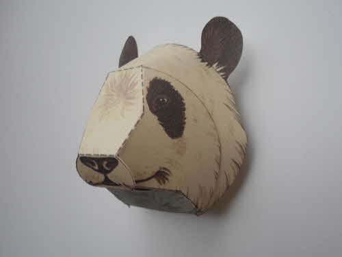 1985 Cornflakes Wild Animal Heads No 6 Panda made (4)