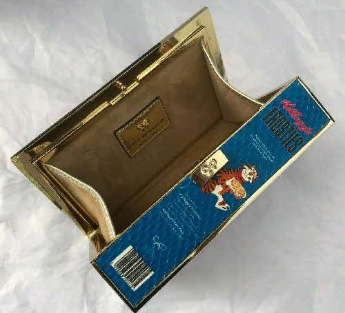 2014 Frosties Ltd Edition Anya Hindmarch Imperial Snack Box Clutch Bag (4)