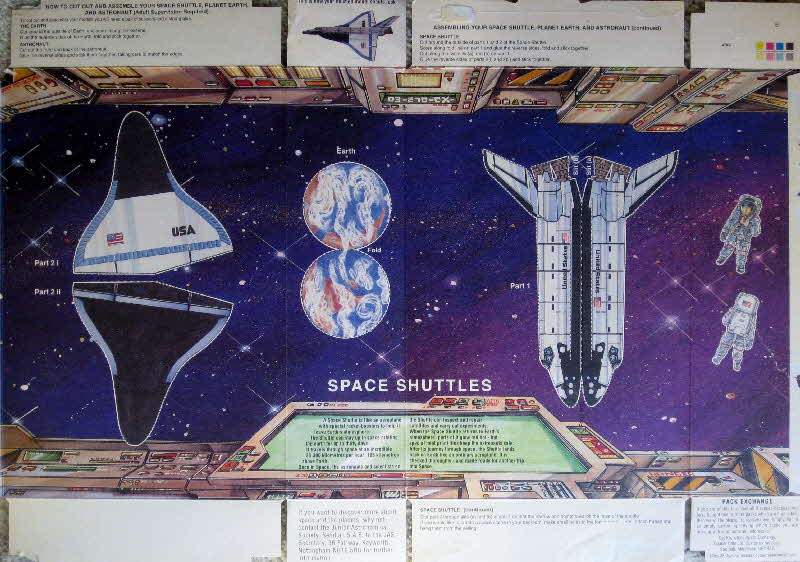 1996 Oat Krunchies Space Models inside