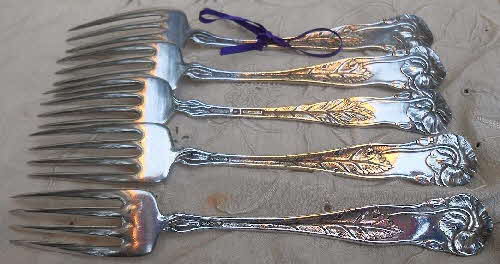1902 Quaker Oats Cereta Silver Plated Forks (1)