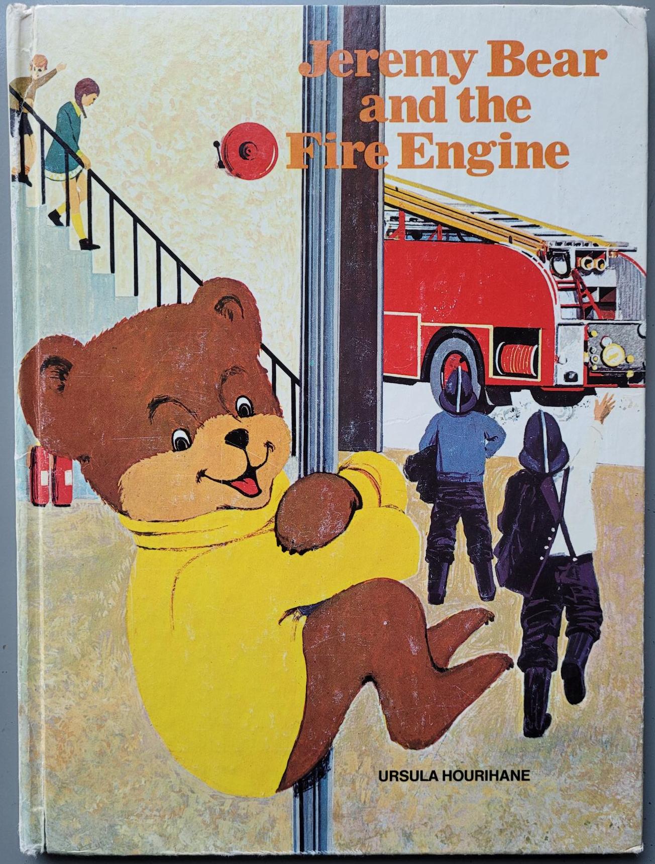 1972 Sugar Puffs Jeremy Bear and the Fire Engine Book (2)