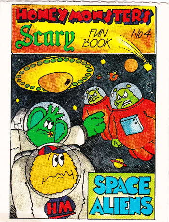 1986 Sugar Puffs Scary Fun Book 4 Space Aliens (1)
