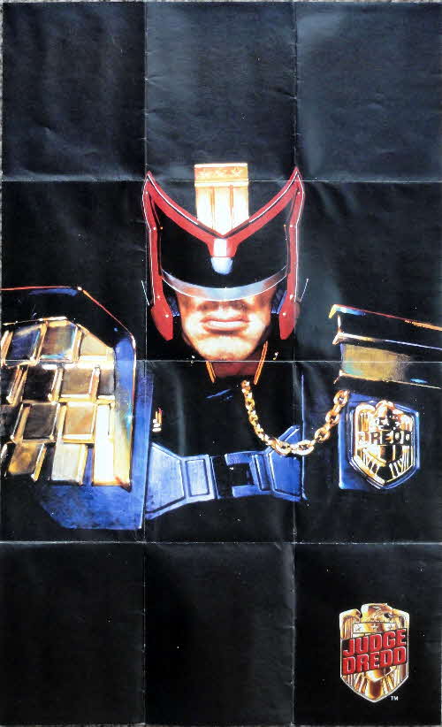 1995 Sugar Puffs Judge Dredd Poster packs Dredds World (1)