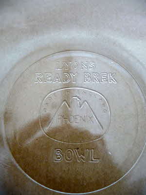 1980s Ready Brek Phoenixware Pyrex Bowl (2)