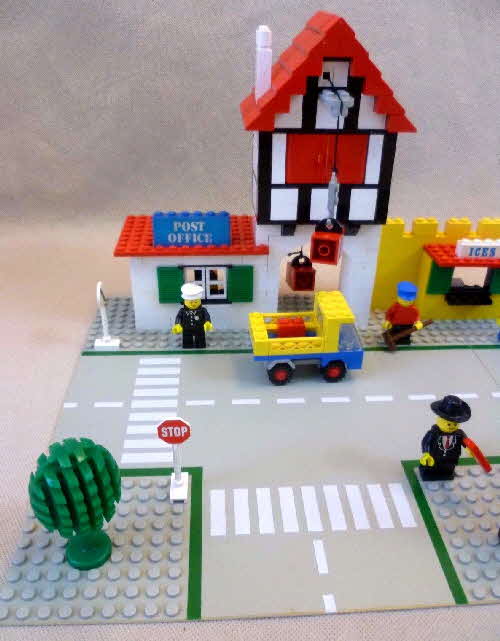 1978 Weetabix Lego Town 2