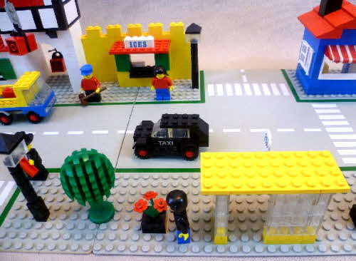 1978 Weetabix Lego Town 3
