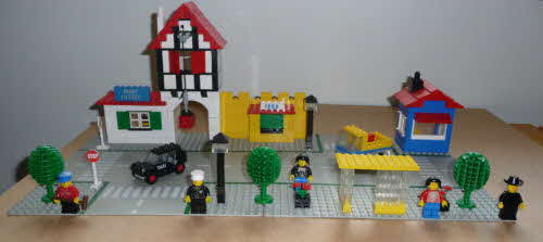 1978 Weetabix Legotown set 1589 lego main st